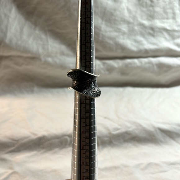 Sterling Silver Wave Ring - Picture 1 of 5